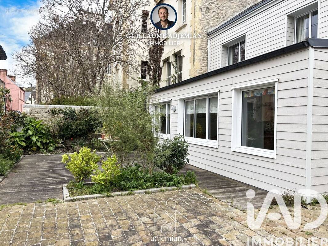 Photo 1 - Maison à EQUEURDREVILLE-HAINNEVILLE