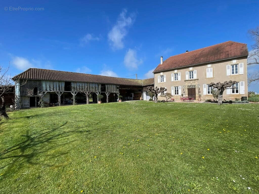 Maison à MARCIAC