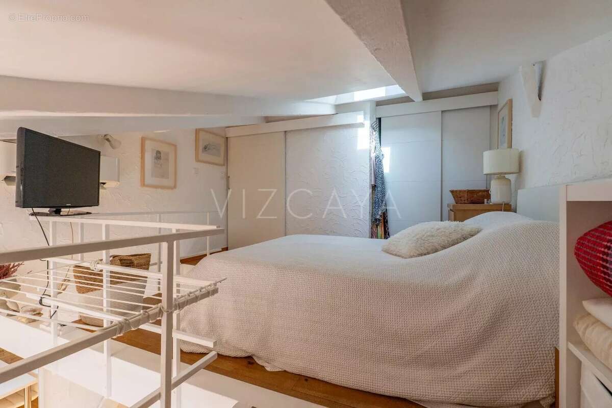 Nice Le Port – Dernier étage – Vente 2 pièces - photo 13