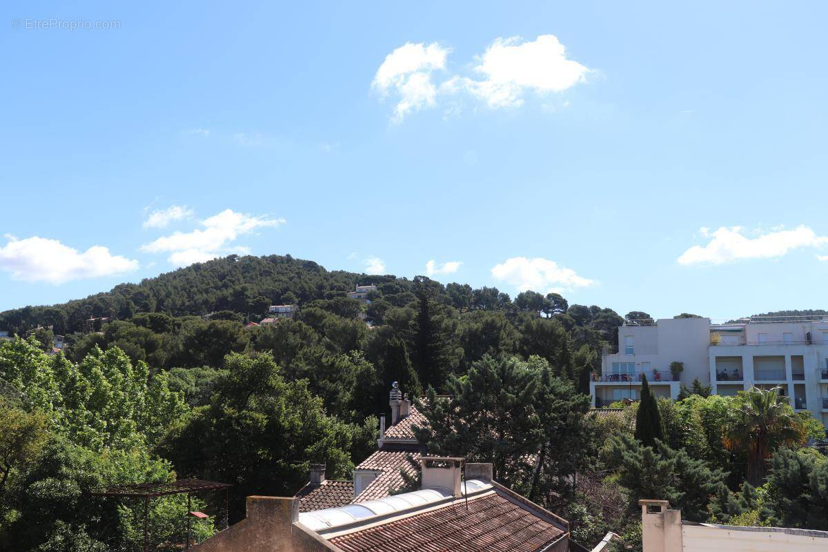 Appartement à MARSEILLE-9E