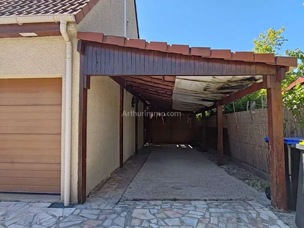 Maison à VILLENEUVE-SAINT-GEORGES