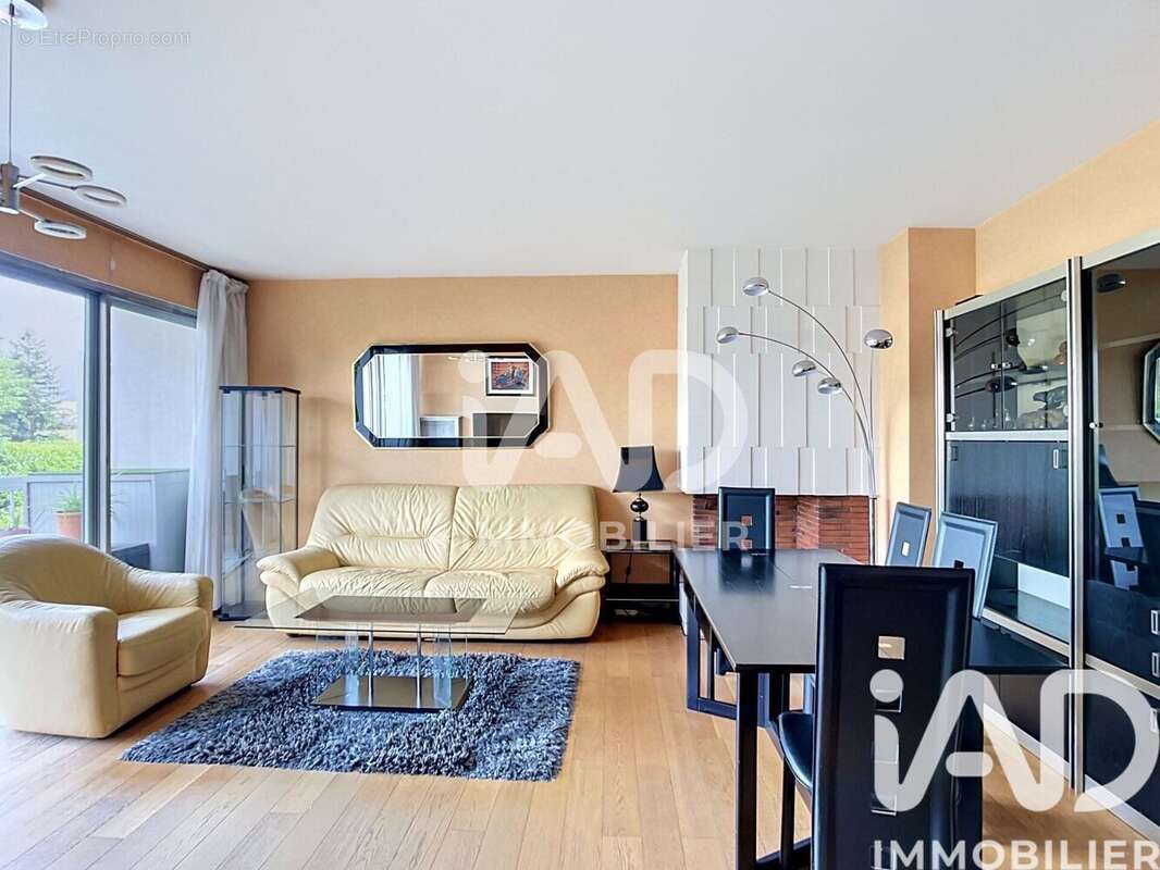 Photo 9 - Appartement à SAINT-MAUR-DES-FOSSES