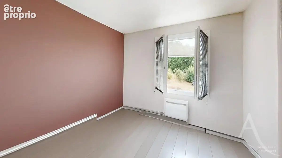 Maison Baraize 3 pièce(s) - photo 12