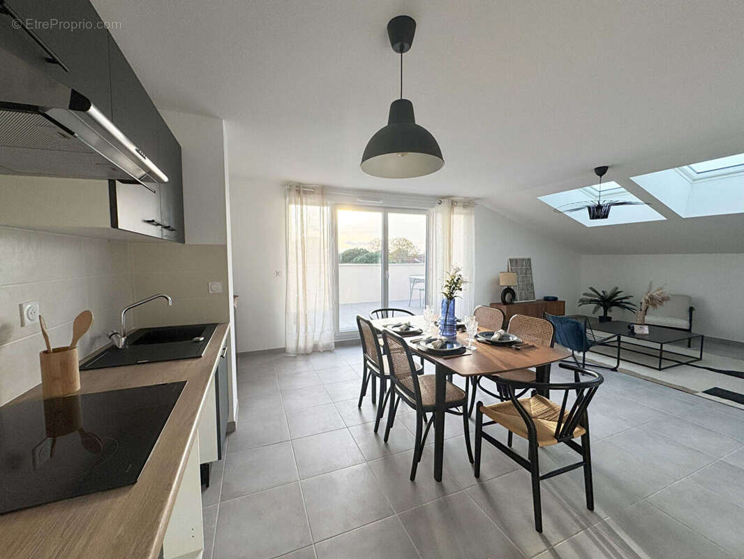 Appartement Castelginest 5 pièces 110 m2 + 22m² de terrasse ! - photo 3