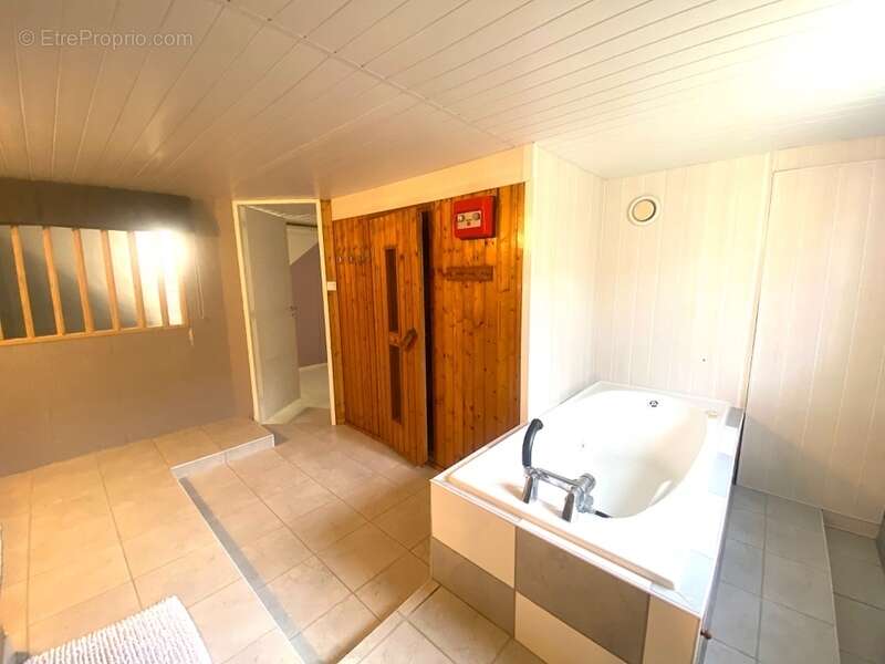 Maison à AIRE-SUR-L'ADOUR