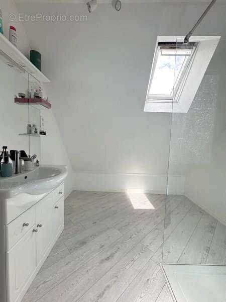 Appartement à LA MURE