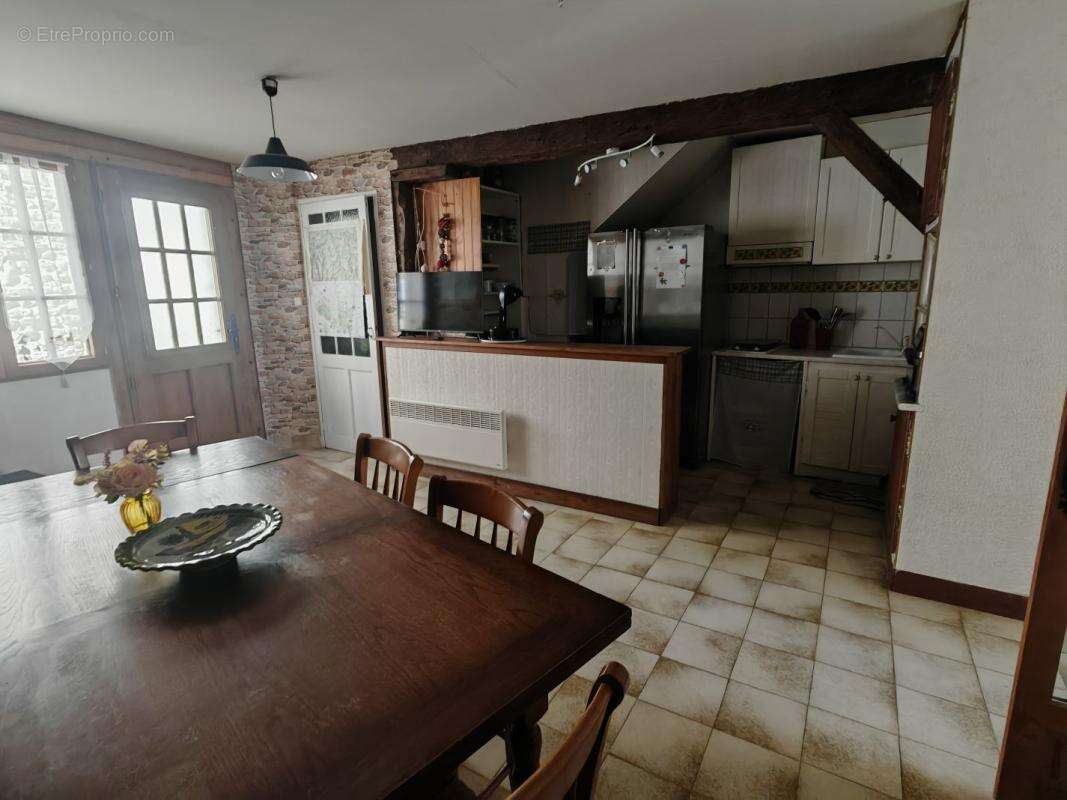 Maison 89 m² à Les Cabannes  - photo 3