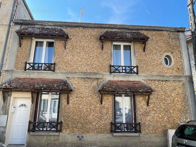 Photo 1 - Maison à LA FERTE-GAUCHER