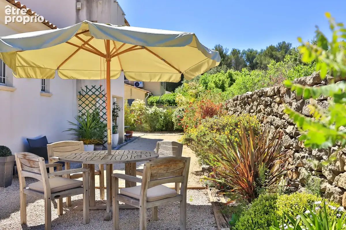 La ciotat - villa t5 - 172m2 - garage - parcelle 700m2 - vue mer  - 1 290 000€ - photo 2