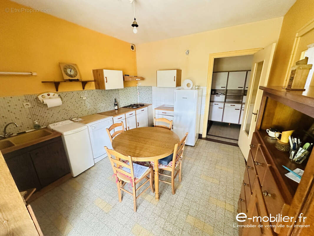 Maison 145 m² à Marcigny  - photo 6