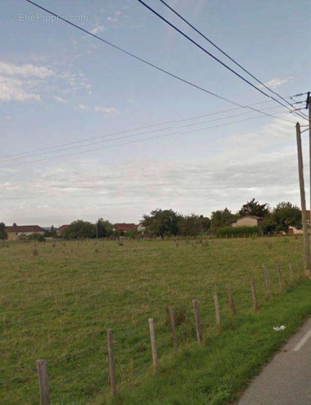 Terrain à LA FRETTE