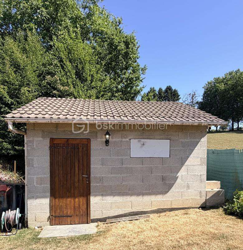 Maison 5 pièces avec véranda, sous-sol complet, grand garage et jardin - photo 19