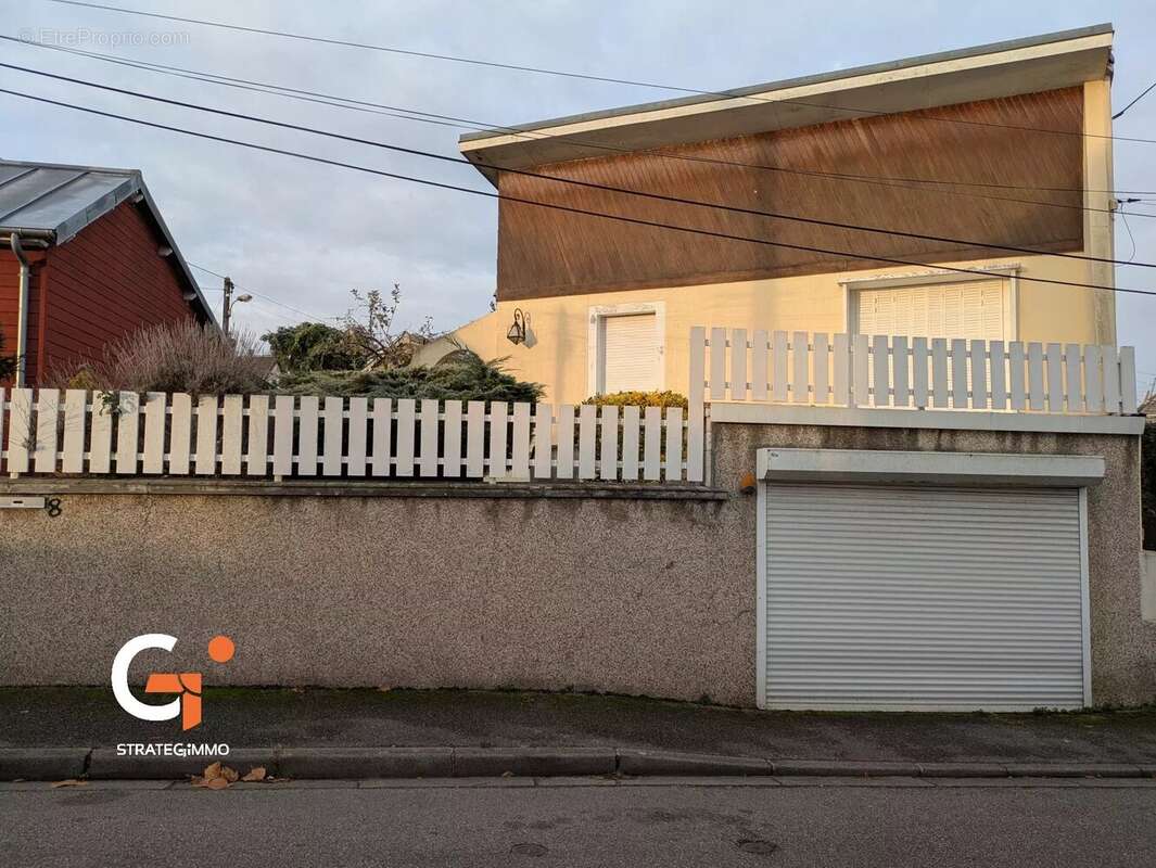 Maison à SOTTEVILLE-LES-ROUEN