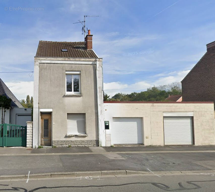 Maison à SAINT-AMAND-LES-EAUX