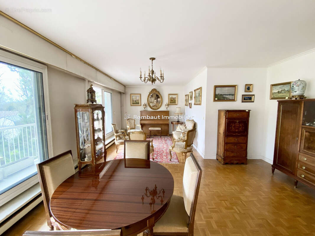 Appartement à RUEIL-MALMAISON