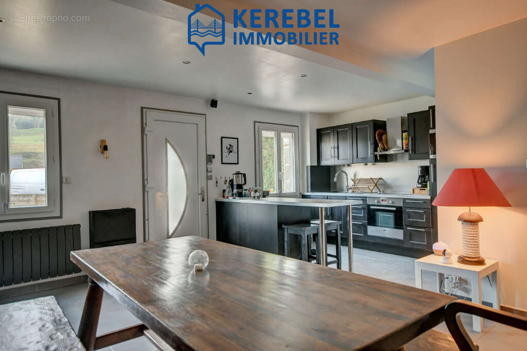 Maison à HOPITAL-CAMFROUT