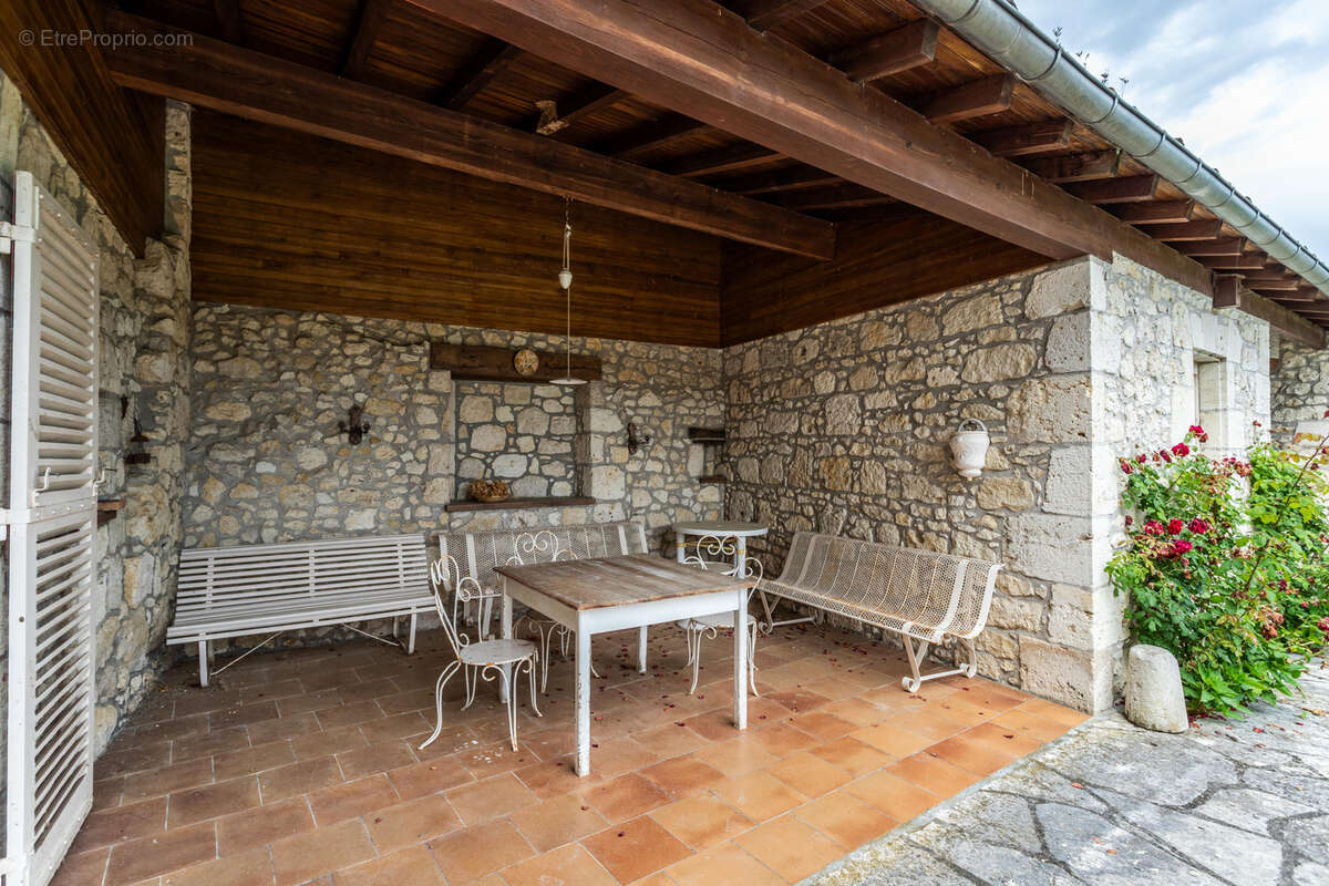 Maison à SAINT-MAURIN