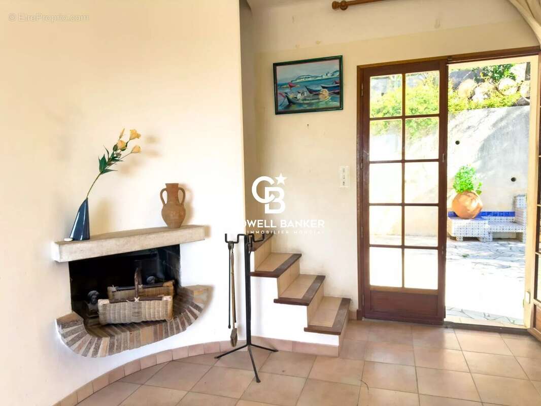 Villa vue mer, domaine privé - 83320 Carqueiranne - photo 12