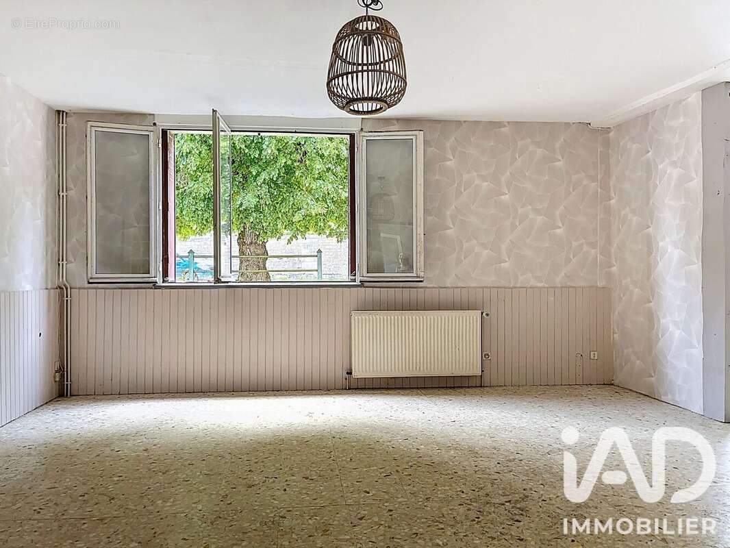 Maison 148 m² à Mailly-La-Ville  - photo 5