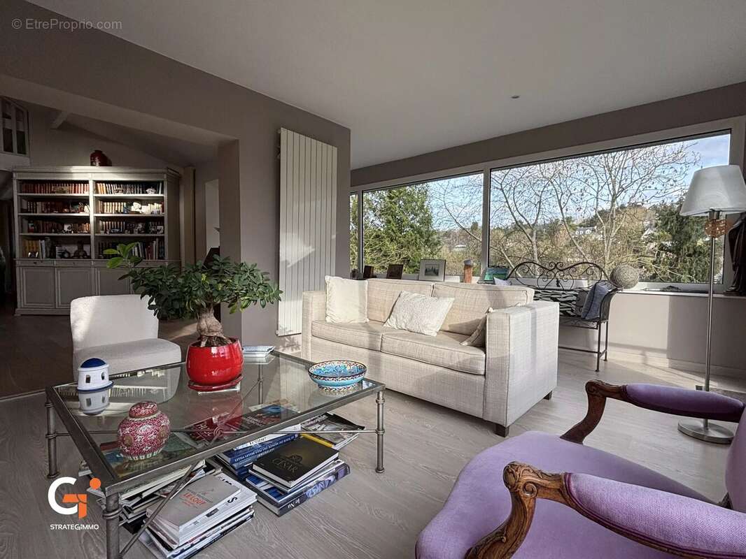 Maison à MONT-SAINT-AIGNAN