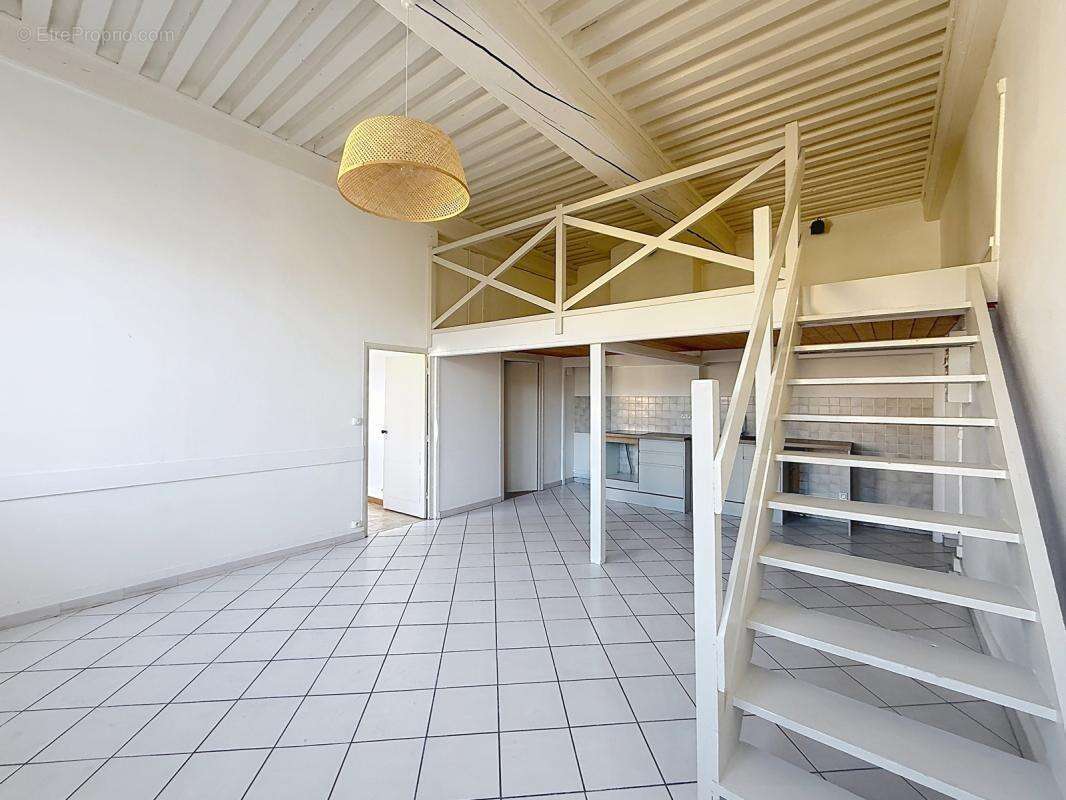 Appartement à LYON-4E