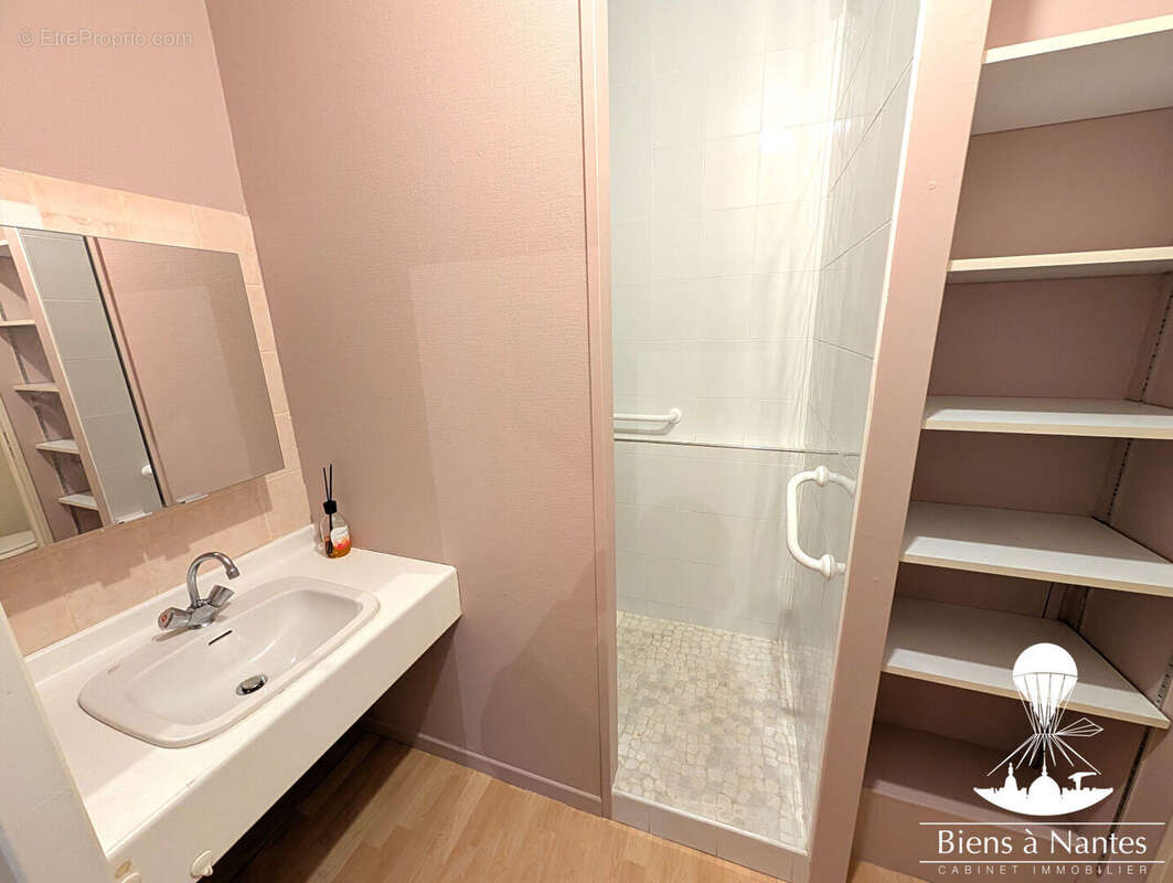 Appartement à NANTES