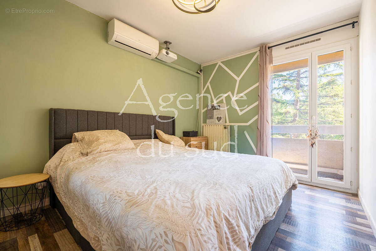 Appartement Marseille 4 pièces 91.67 m² - photo 3