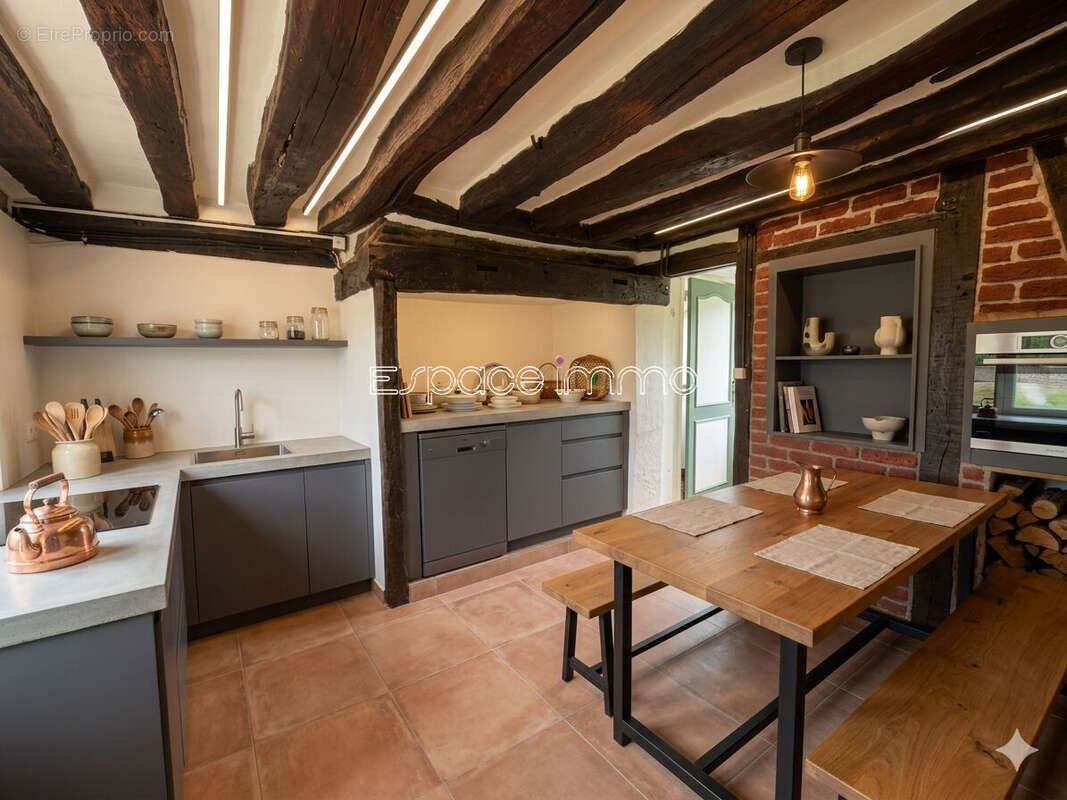 Maison à BOSC-GUERARD-SAINT-ADRIEN