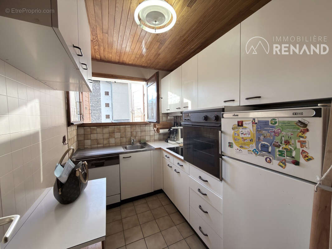 cuisine  - Appartement à CLUSES