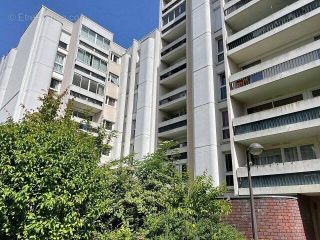 Appartement à MAISONS-ALFORT