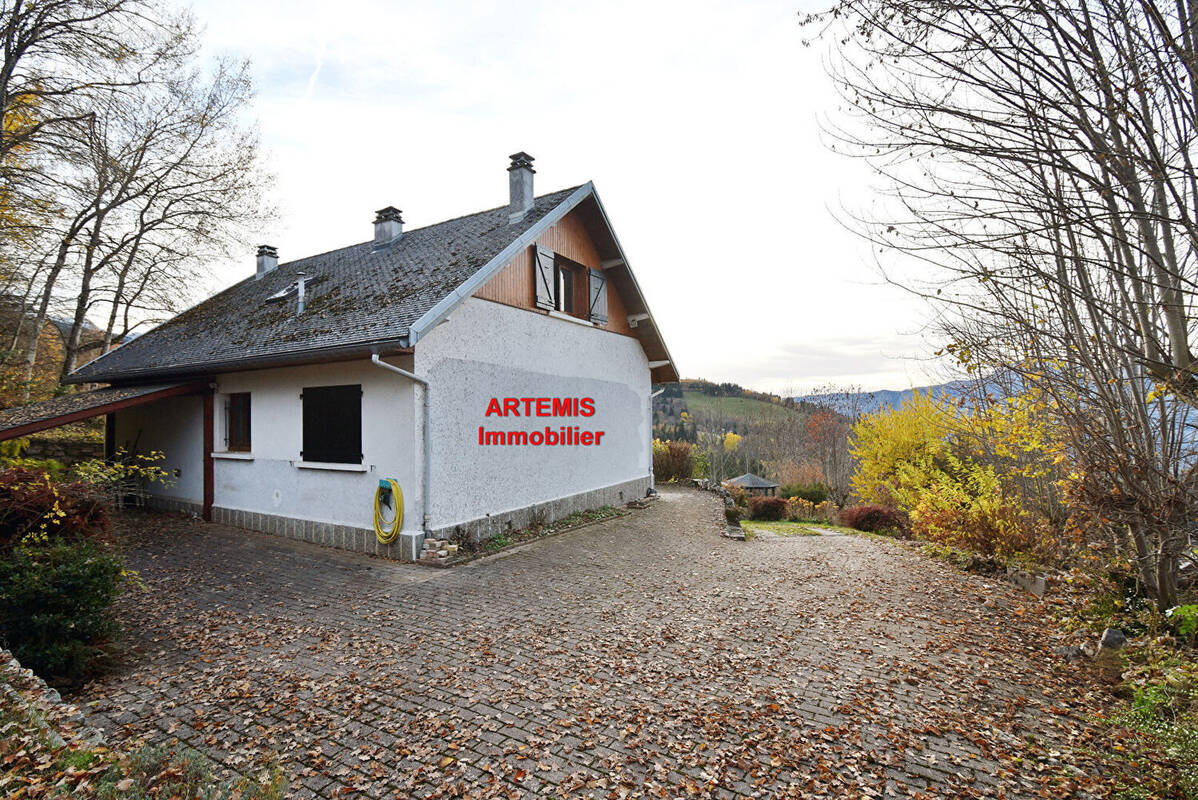 Maison à LES ADRETS