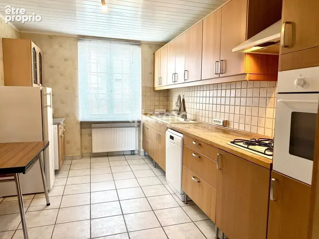Maison 258 m² duplex, local pro, grange, terrain constructible - photo 12