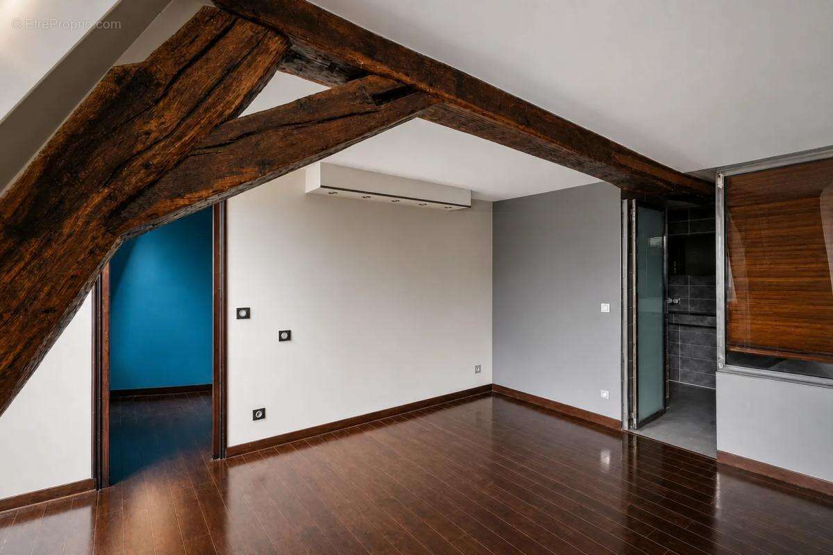 Appartement 2 pièces de 60 m² situé à Paris - photo 5