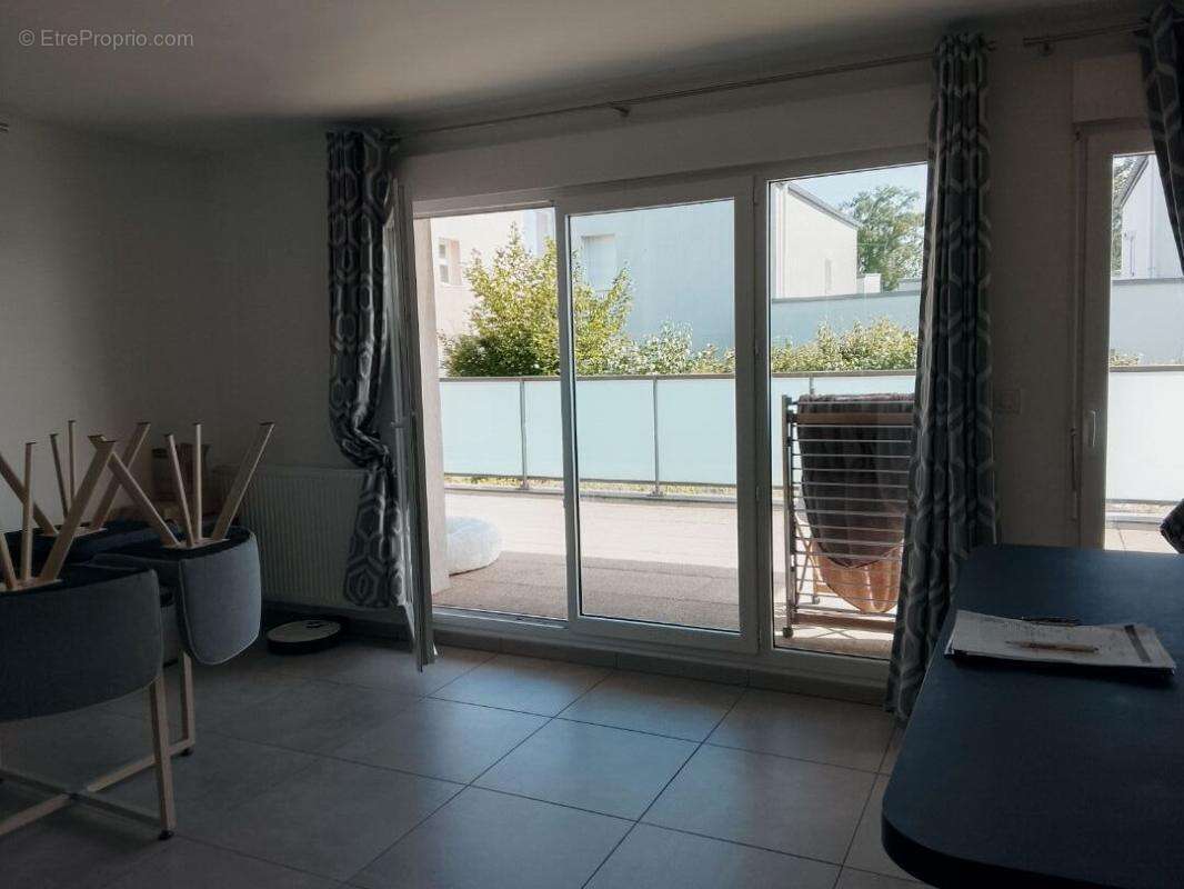 Appartement à MONTLOUIS-SUR-LOIRE