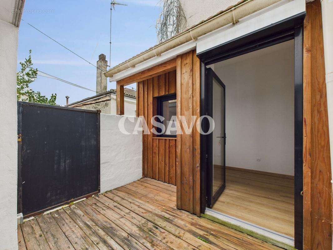 Appartement à BORDEAUX