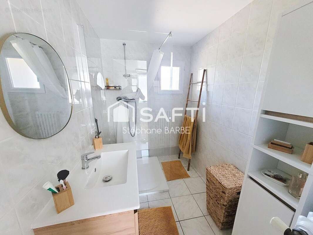 Photo 5 - Maison à SAINT-ESTEPHE