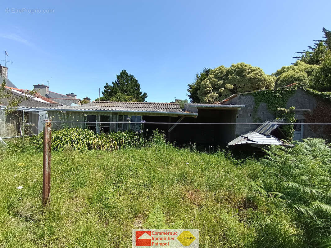 A vendre a paimpol, vieux bourg, maison a renover sur terrain 732 m2 - photo 3