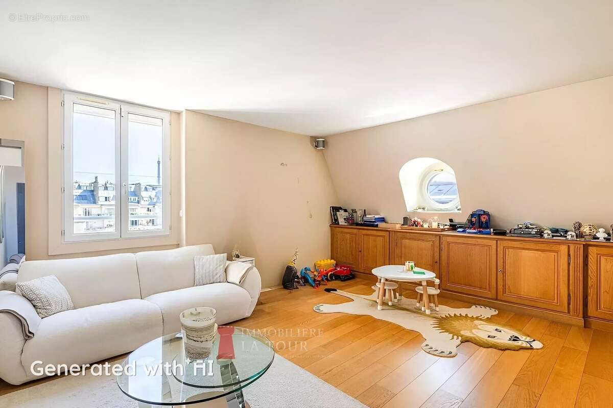 Appartement à PARIS-16E