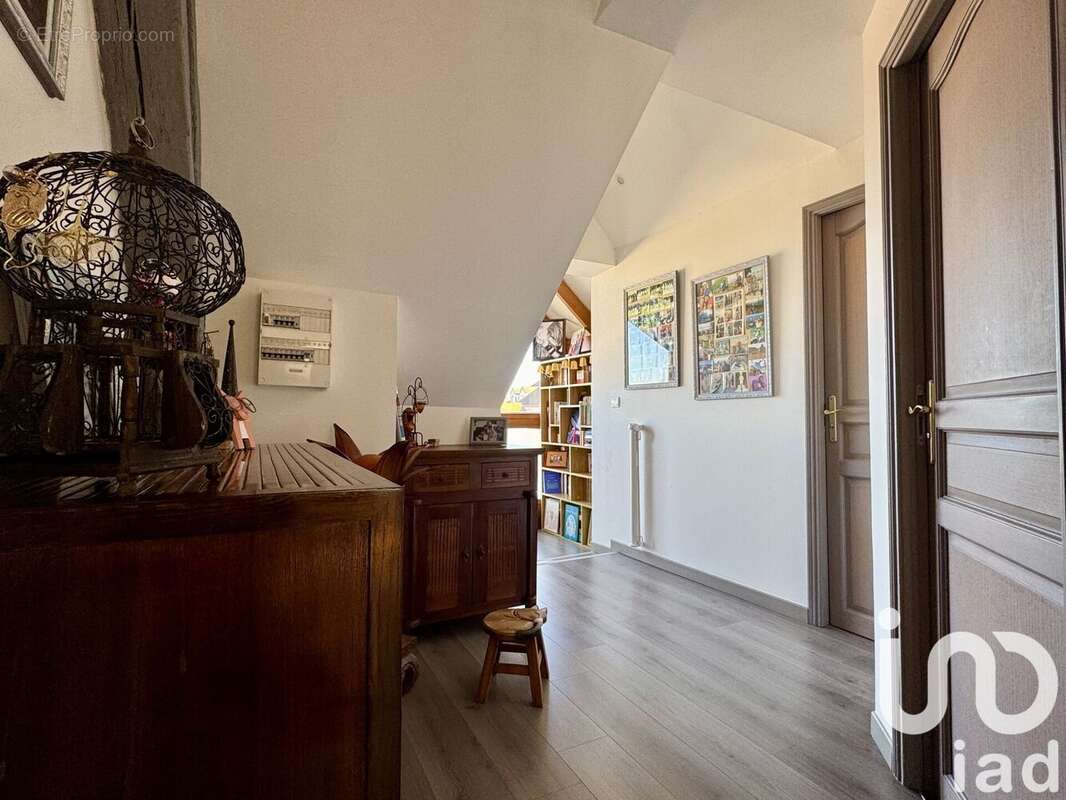 Photo 8 - Appartement à SAINT-FARGEAU-PONTHIERRY