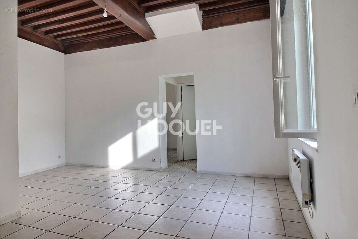 Appartement Tarascon 2 pièce(s) 38m2 - photo 2