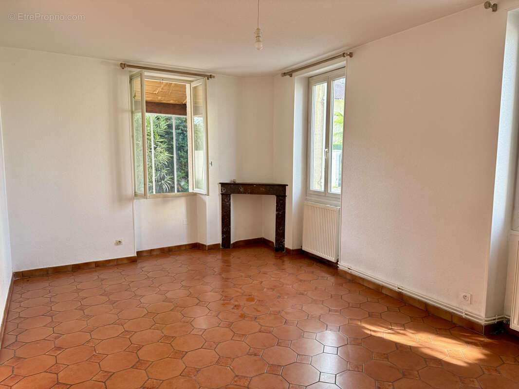 Maison à VILLENEUVE-SUR-LOT