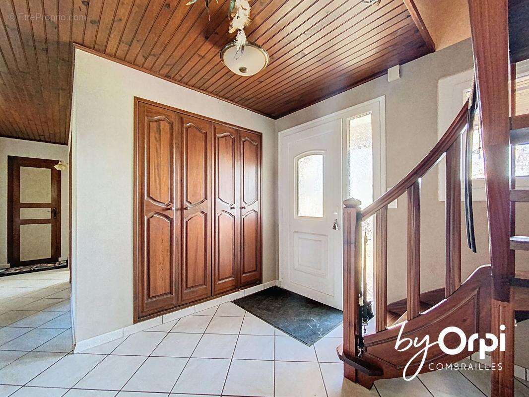 Maison à SAINT-ELOY-LES-MINES