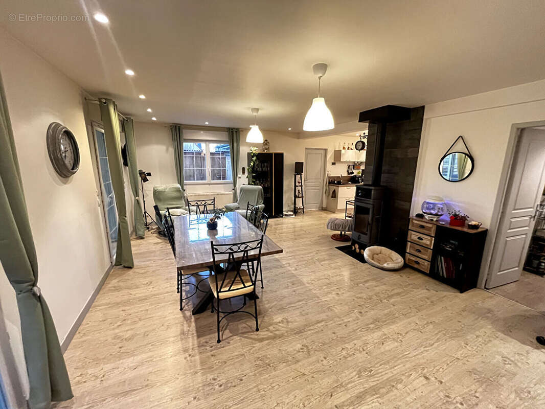 Maison à GRENTHEVILLE