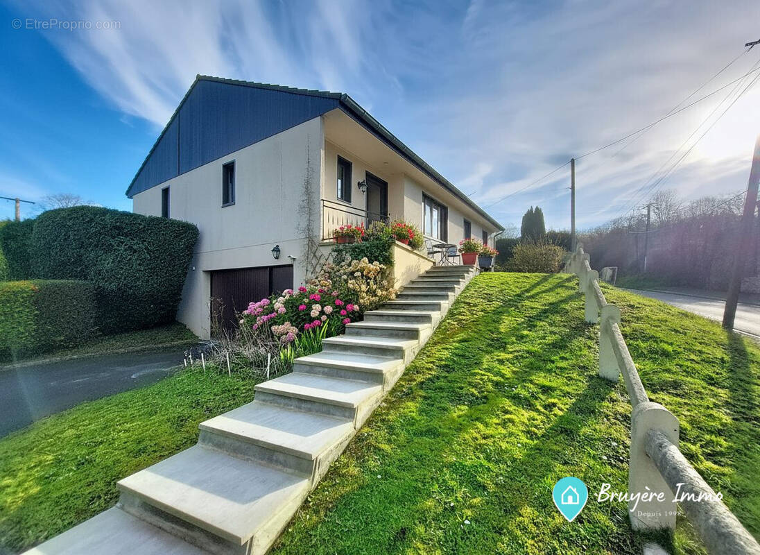 Maison à FOURMIES