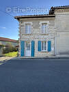 Maison à LA ROCHE-CHALAIS