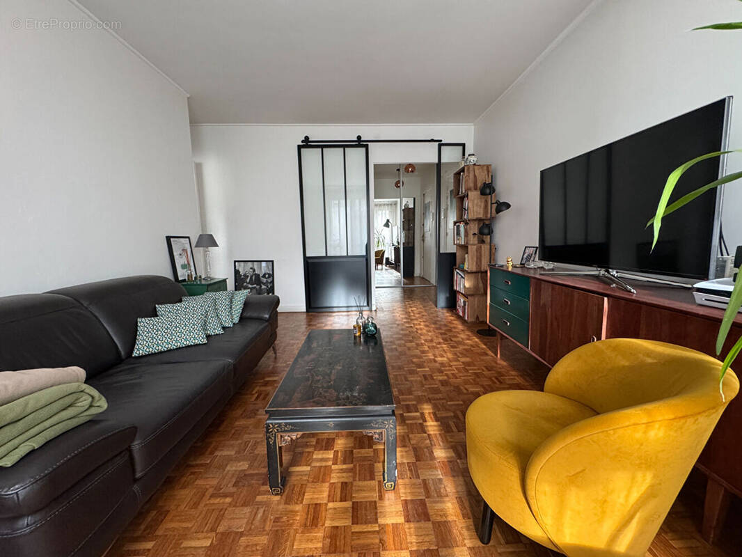 Appartement à FONTENAY-SOUS-BOIS