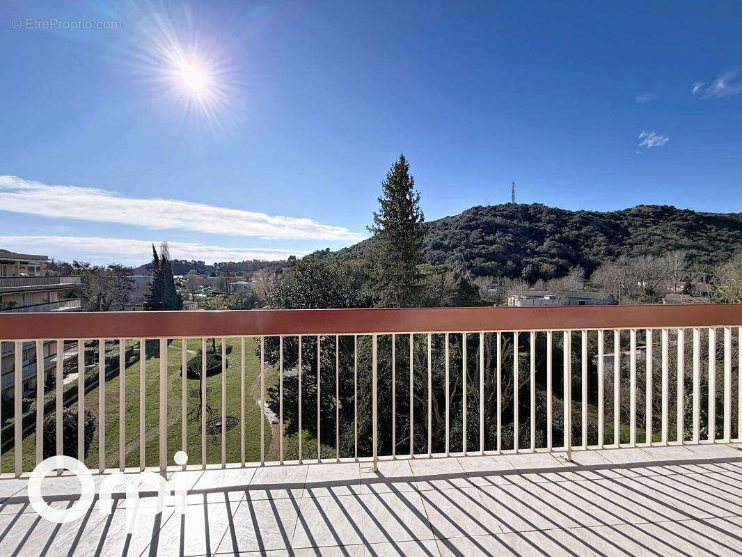 Appartement à VILLENEUVE-LOUBET