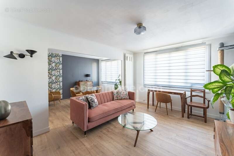 Appartement à ENGHIEN-LES-BAINS