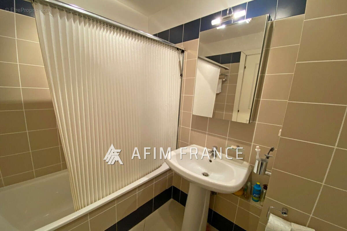 Appartement à BEAUSOLEIL