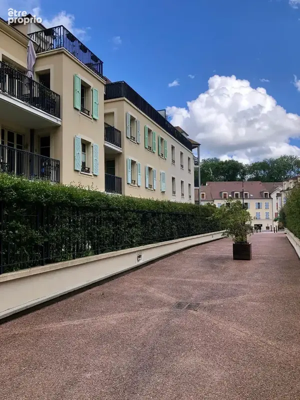 Buc  cerf volant grand f3  dernier etage avec balcon, cave et parkings - photo 12